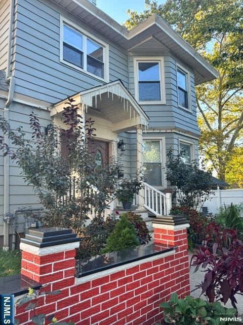 Property Photo:  15 Brewster Avenue  NJ 07660 