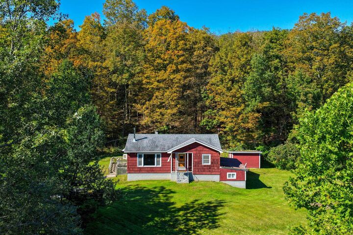 Property Photo:  3707 Whipple Hollow Road  VT 05744 