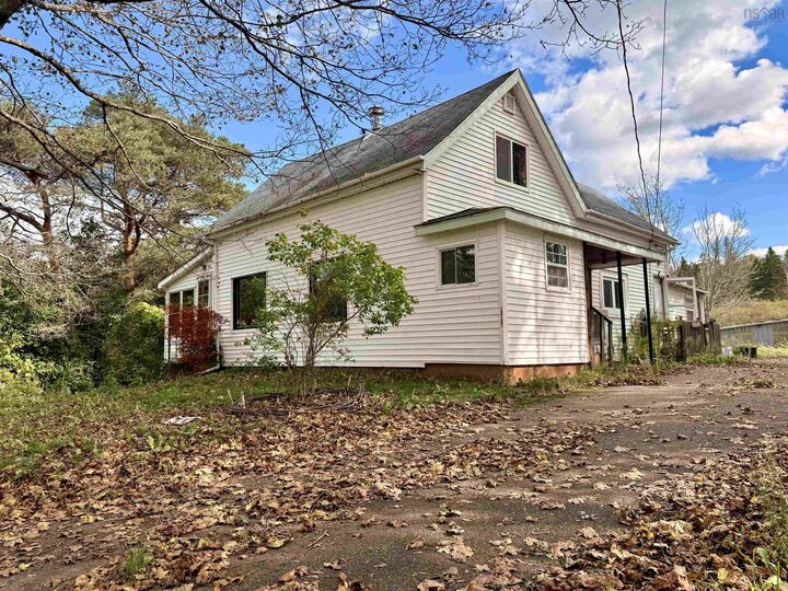 Property Photo:  4466 Highway 302  NS B0L 1C0 