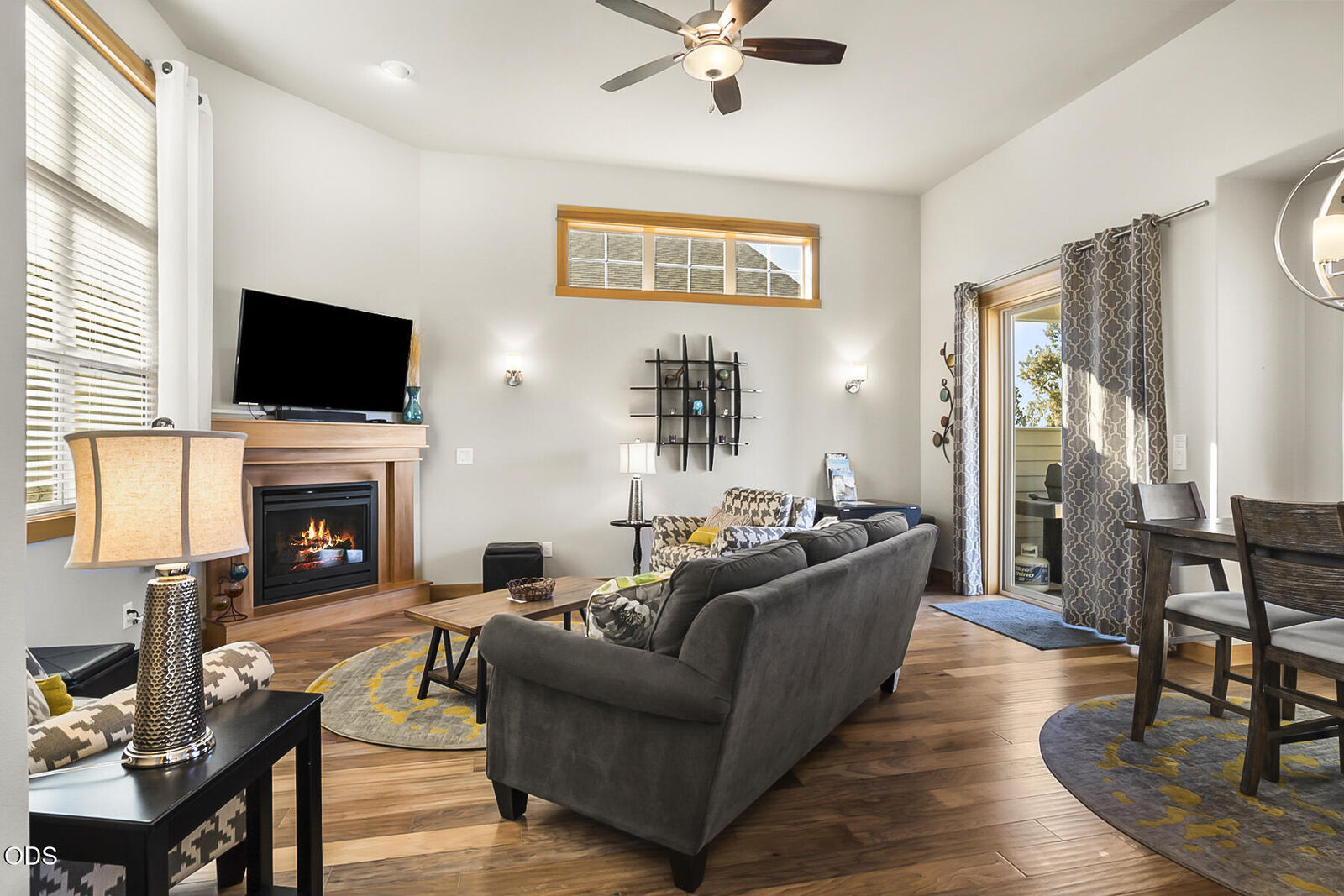 Property Photo: 11104 Desert Sky Loop OR 97756