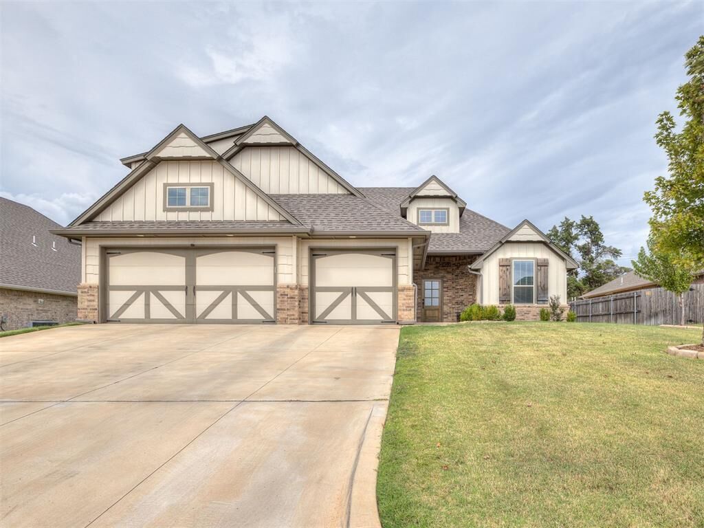 Property Photo:  8817 Stark Street  OK 73007 