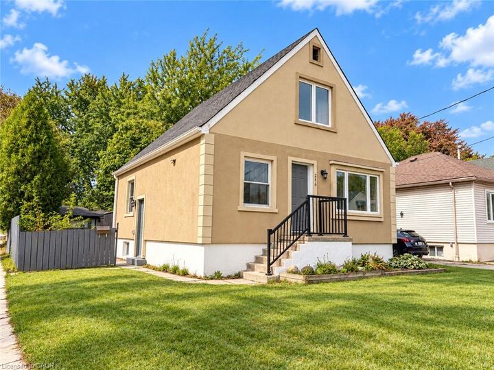 Property Photo:  246 East 27th Street  ON L8V 3G4 