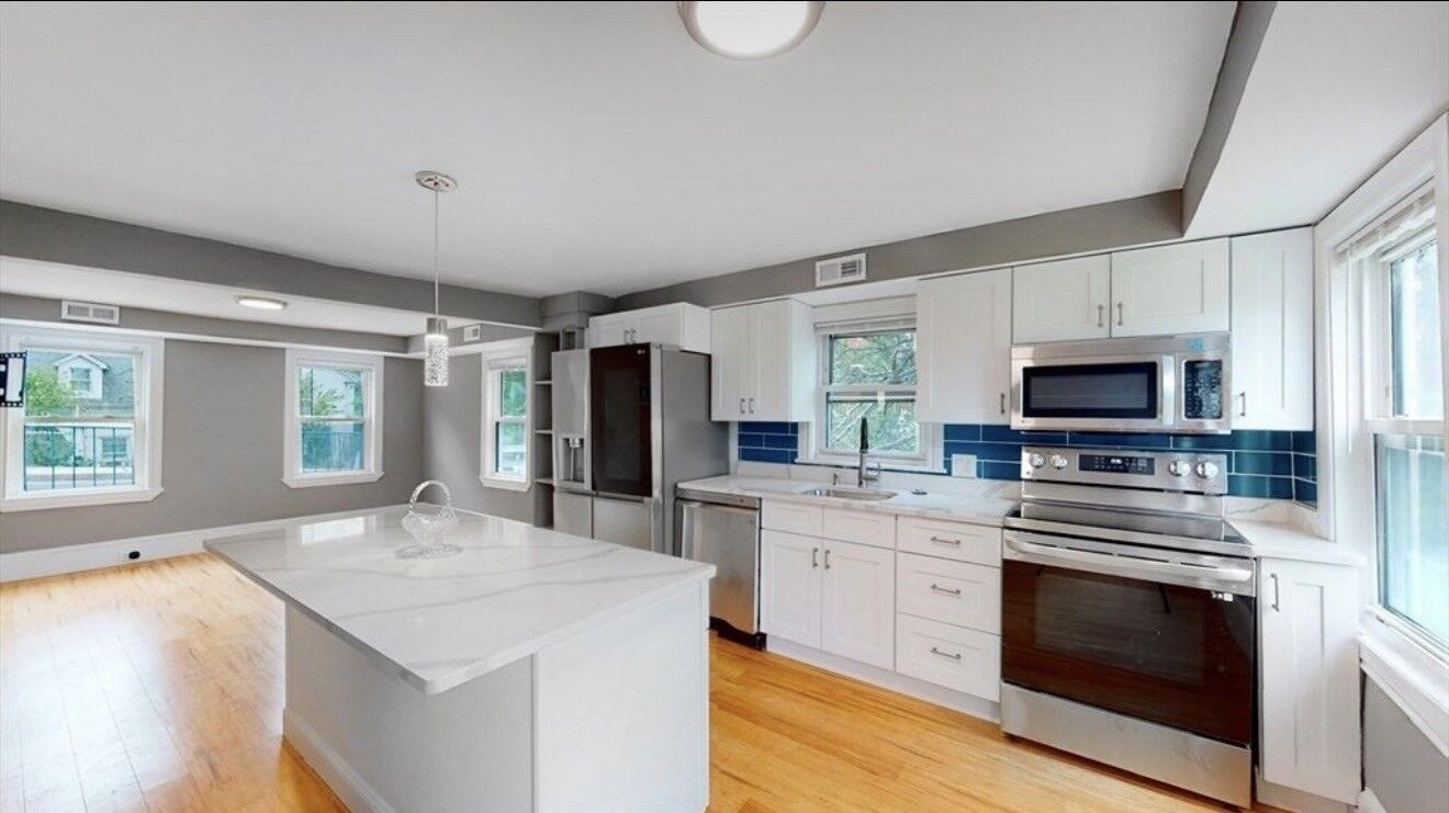 Property Photo:  21 Washington Ave 2  MA 01760 