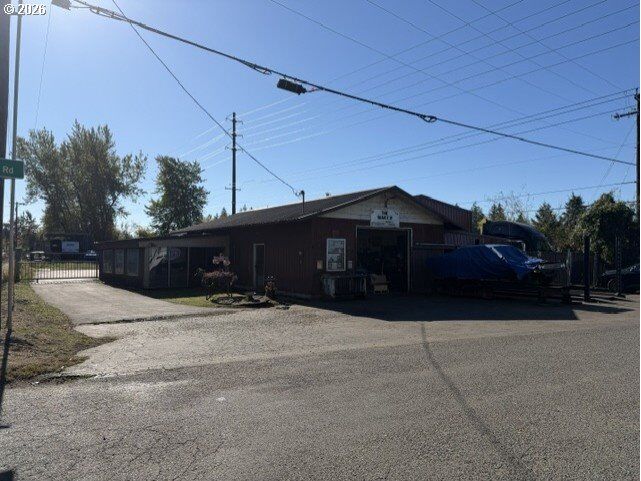 Property Photo:  28655 SE Glover Rd  OR 97022 