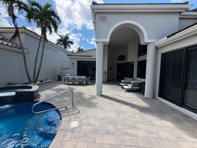 Property Photo:  3549 NW Clubside Circle  FL 33496 