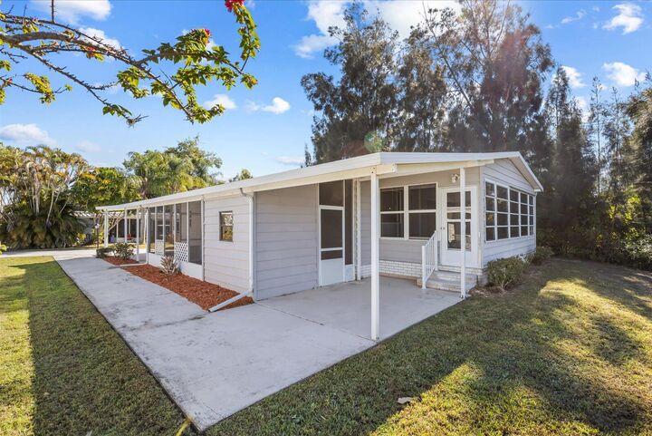 Property Photo:  8221 Cinnamon Lane  FL 34952 