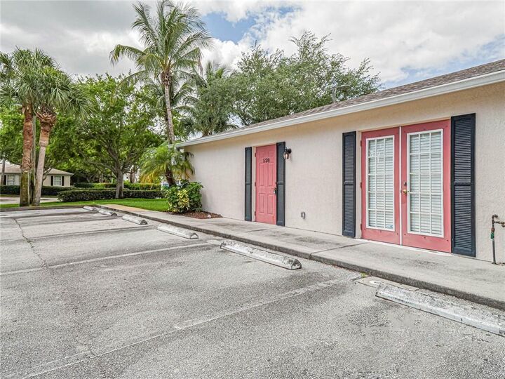 Property Photo:  528 13th Place 528  FL 32960 