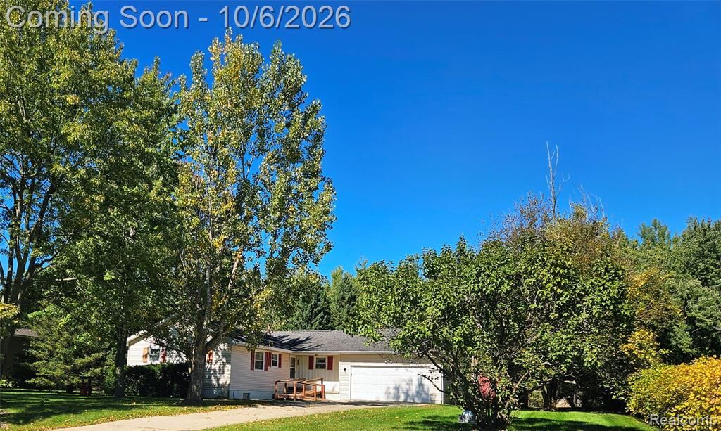 Property Photo: 2583 Breezeway Street MI 48461