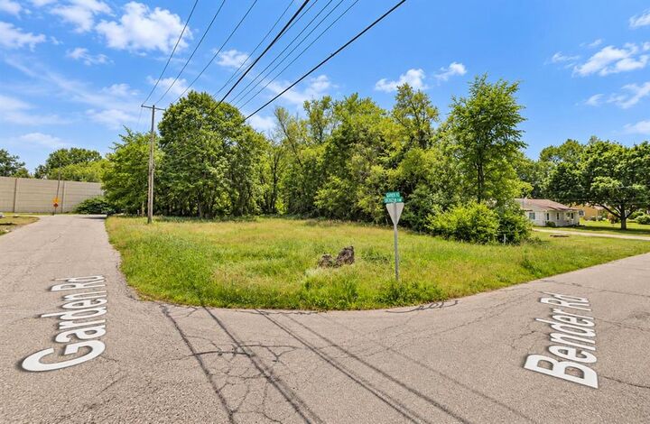 Property Photo: 5124 Garden Road MI 49002