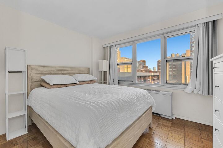 Property Photo: 305 E 24th Street 10L NY 10010