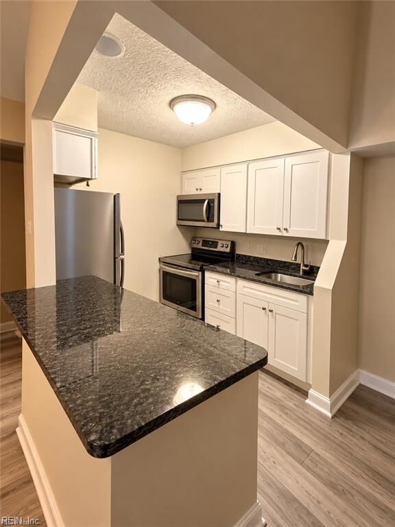 Property Photo:  144 Wells Ct 2  VA 23666 