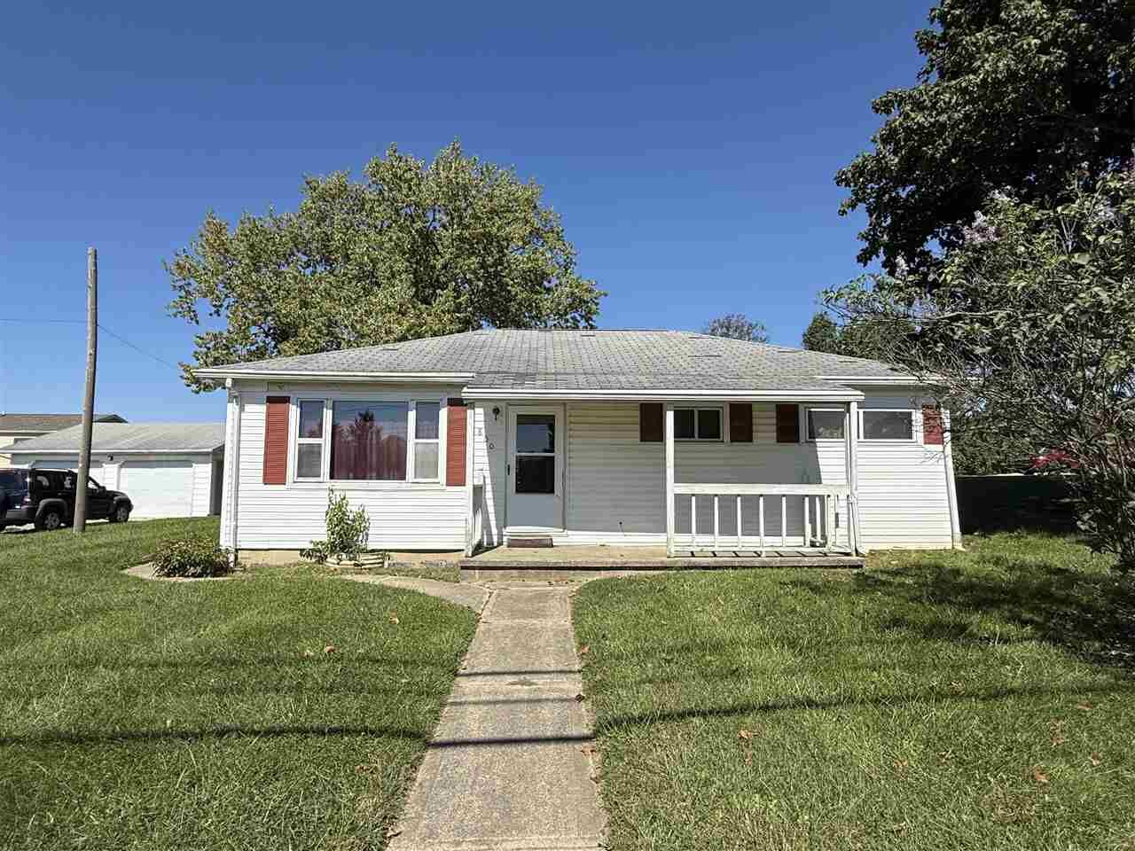 Property Photo: 1800 S L Street IN 47374