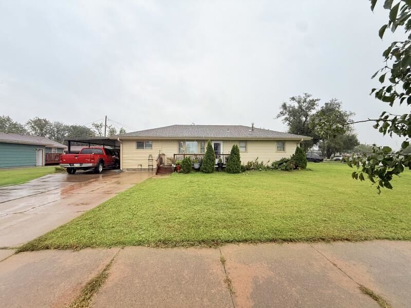 Property Photo: 2143 Quincy KS 67401