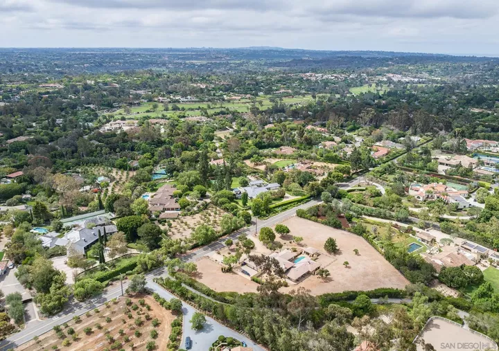 Property Photo:  6358 Lago Lindo  CA 92067 