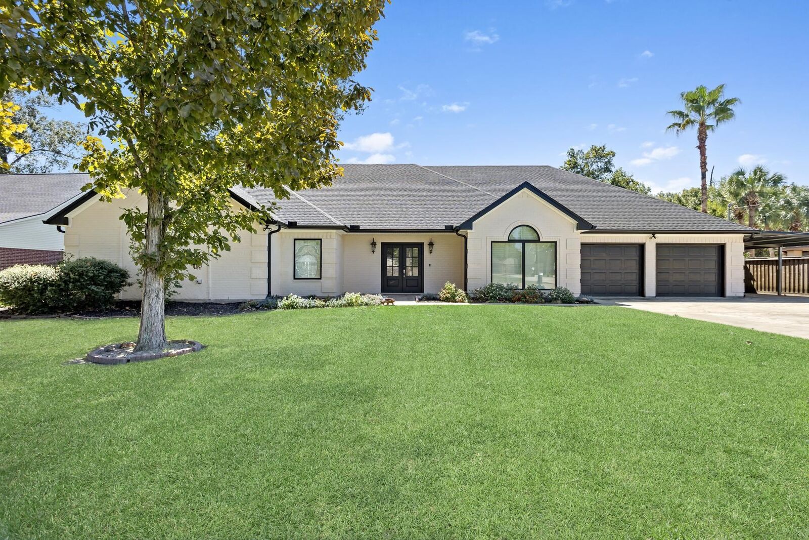 Property Photo: 1101 Hickory Trails TX 77632