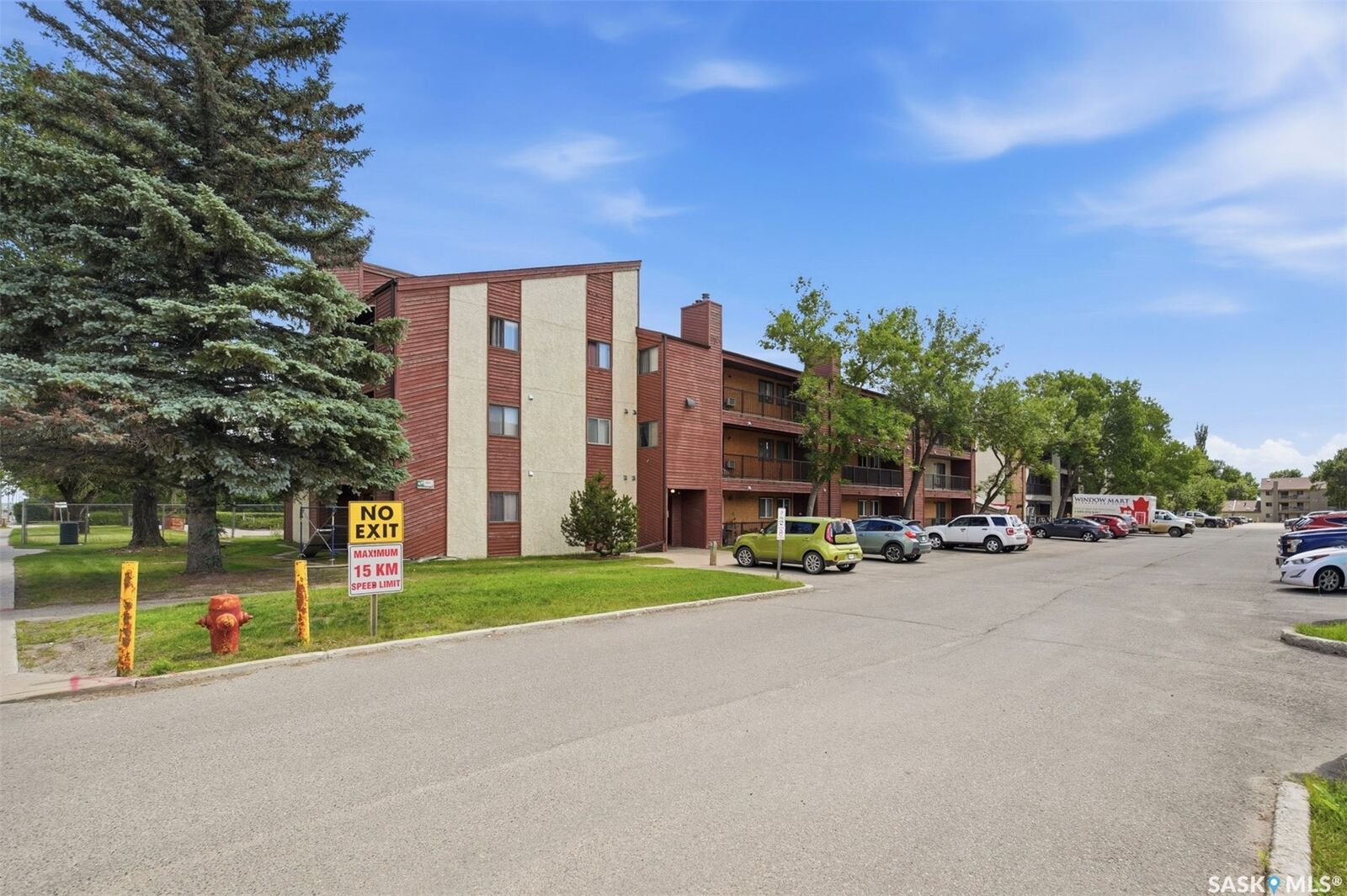 Property Photo:  4040 8th Street E 105A  SK S7H 5L4 