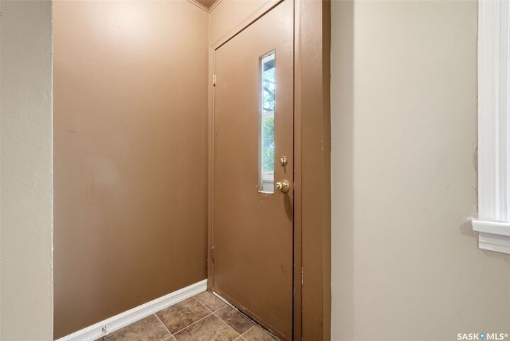 Property Photo:  2742 McAra Street  SK S4N 2X1 
