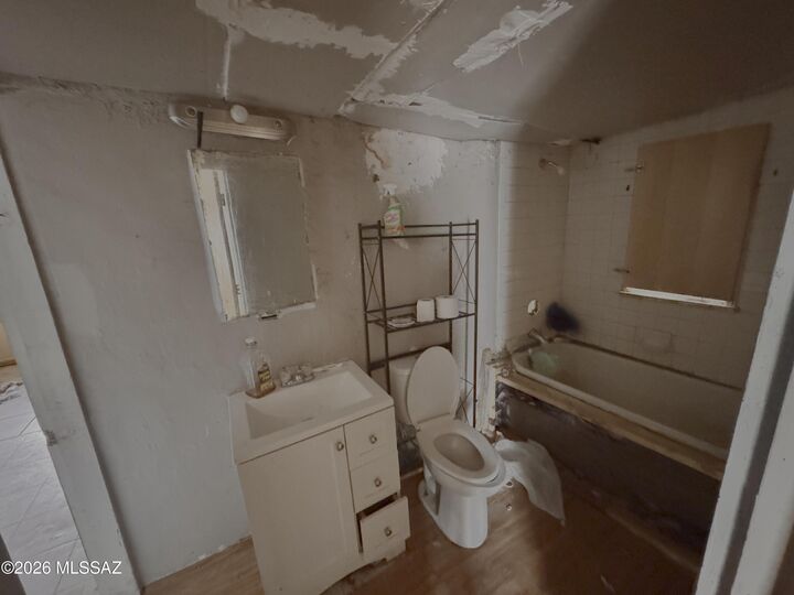 Property Photo: 2429 E Blacklidge Drive AZ 85719