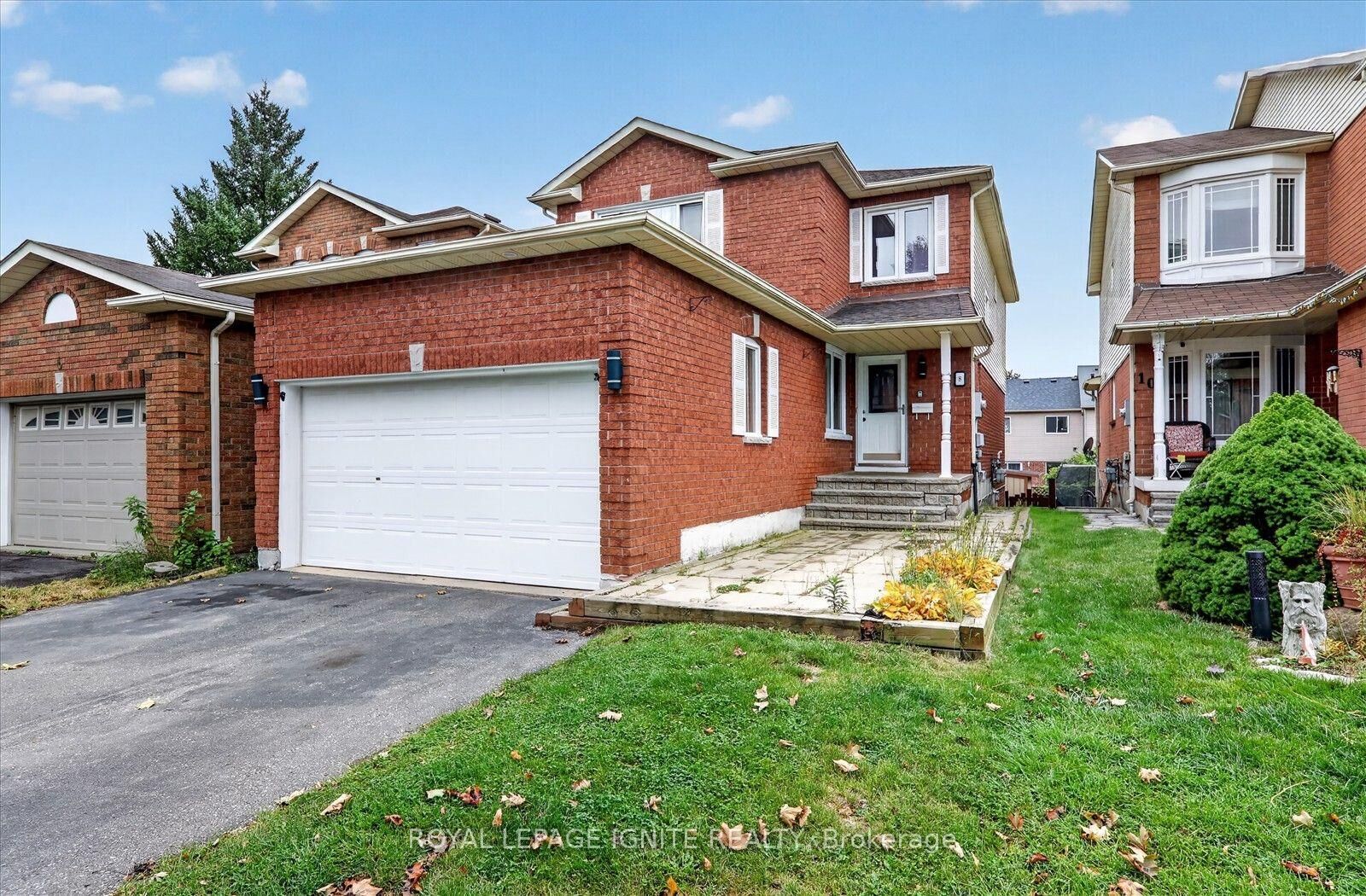 Property Photo:  8 Vail Meadows Crescent Bsmnt  ON L1C 4T1 