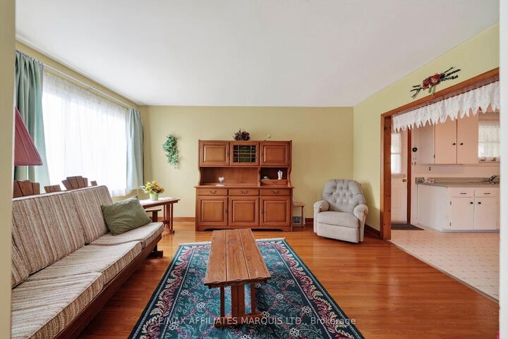 Property Photo:  1624 Aubin Avenue  ON K6J 4S6 