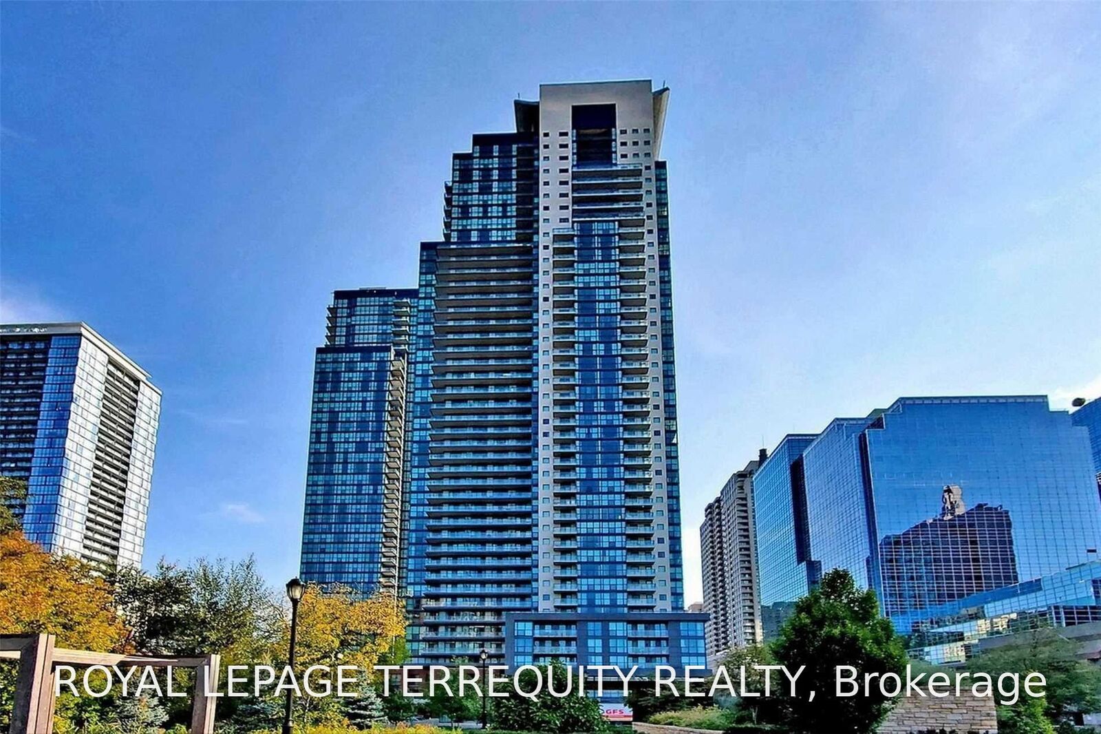 Property Photo:  5162 Yonge Street 216  ON M2N 0E9 