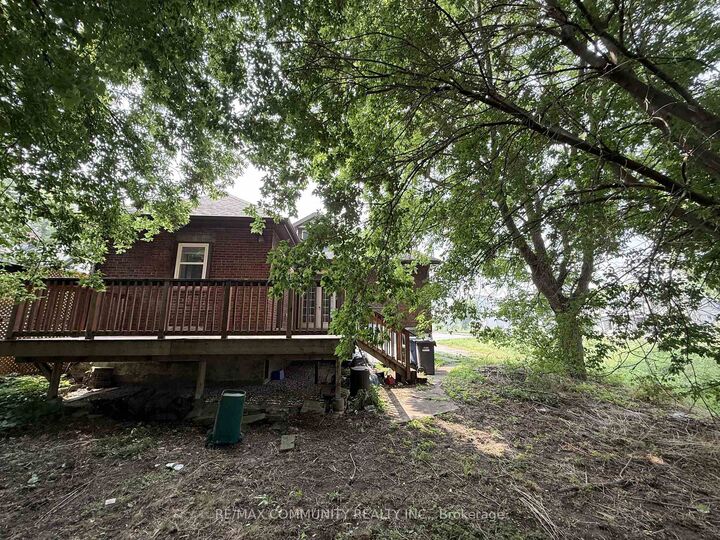 Property Photo:  70 Huron Street  ON N1E 5L6 