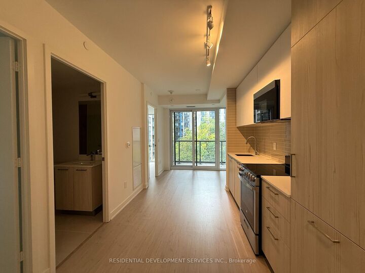 Property Photo:  65 Mutual Street 405  ON M5B 0E5 