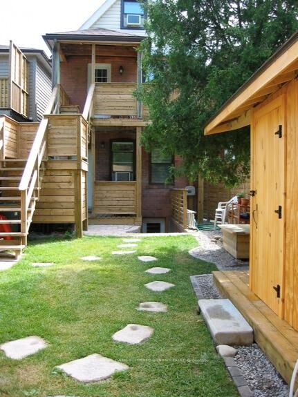 Property Photo:  226 Harvie Avenue Main  ON M6E 4K6 
