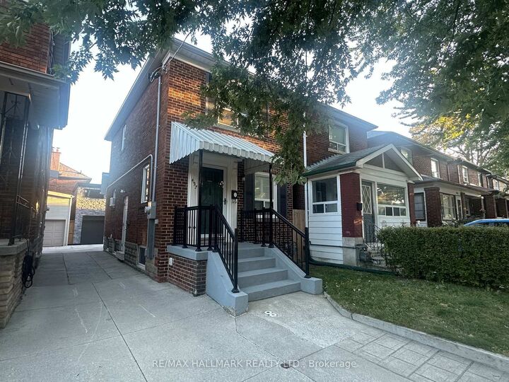 Property Photo:  457 Mortimer Avenue Main &Amp 2nd Floors  ON M4J 2G3 