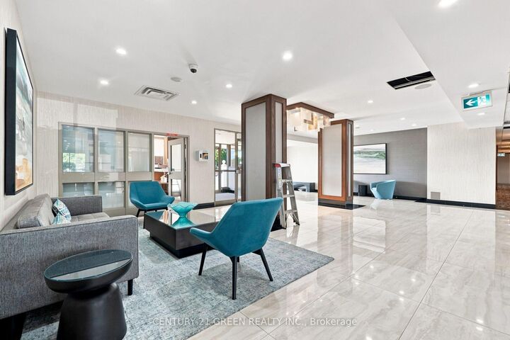 Property Photo:  350 Rathburn Road W 1405  ON L5B 3Y2 