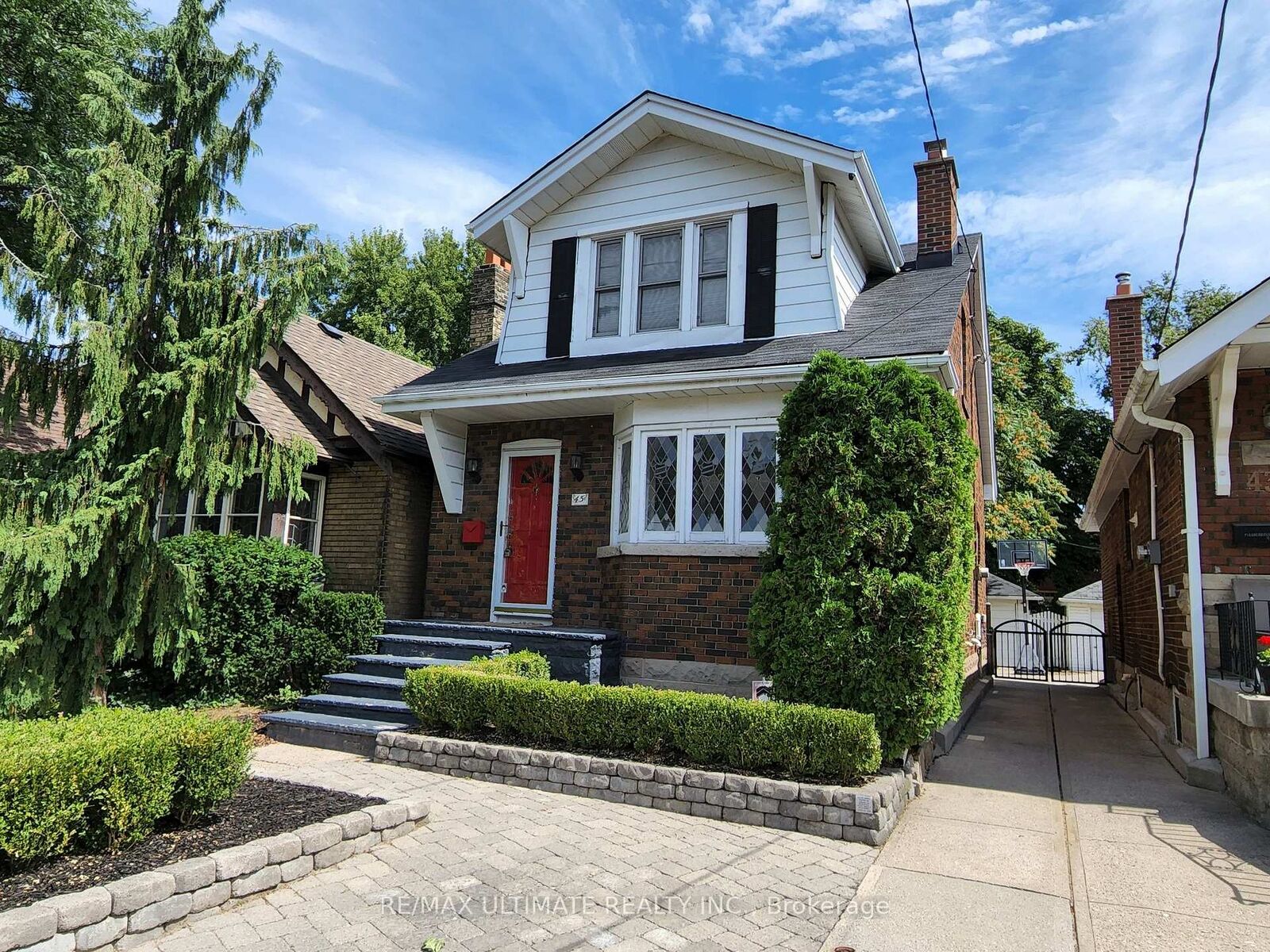 Property Photo: 45 Warland Avenue ON M4J 3G1