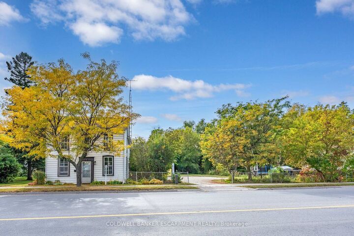 Property Photo:  76 Main Street N  ON L7J 1W2 