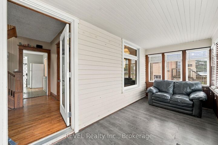 Property Photo:  27 Christmas Street  ON L3K 1M3 