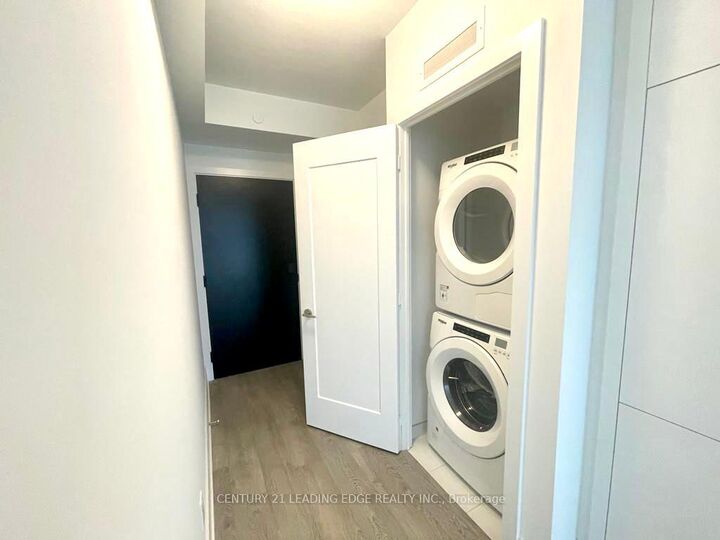 Property Photo:  470 Front Street W 1209  ON M5V 0V6 
