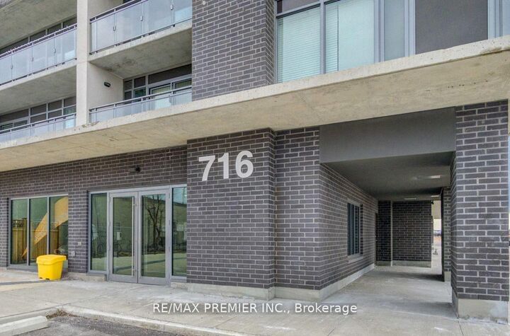 Property Photo:  716 Main Street E 905  ON L9T 3P6 