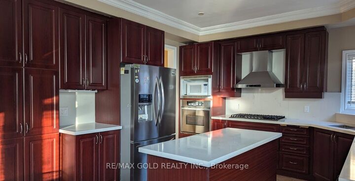 Property Photo:  3 Borneo Crescent  ON L6R 3C7 