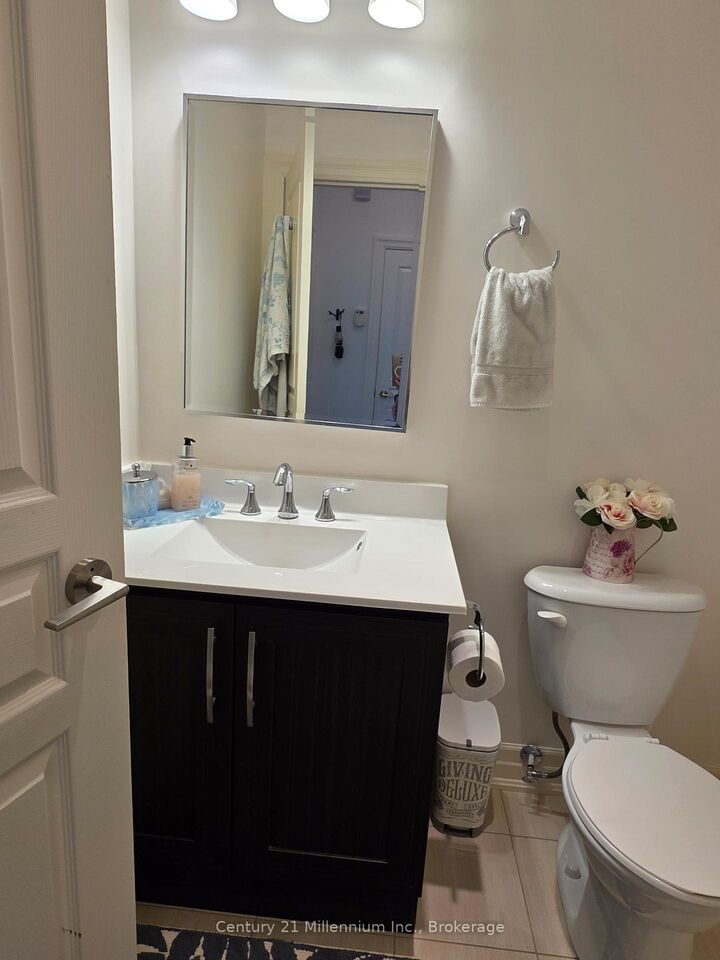 Property Photo:  1 Shipyard Lane 203  ON L9Y 0W2 