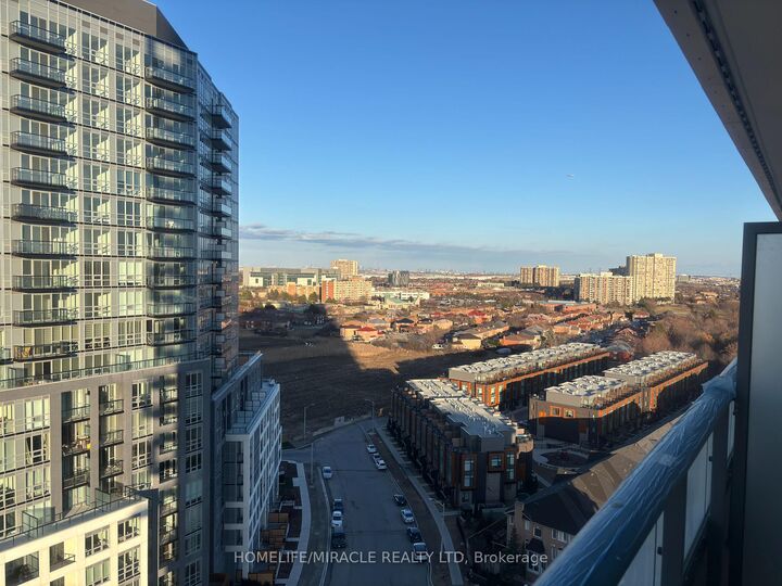 Property Photo:  260 Malta Avenue 1313  ON L6Y 6L7 