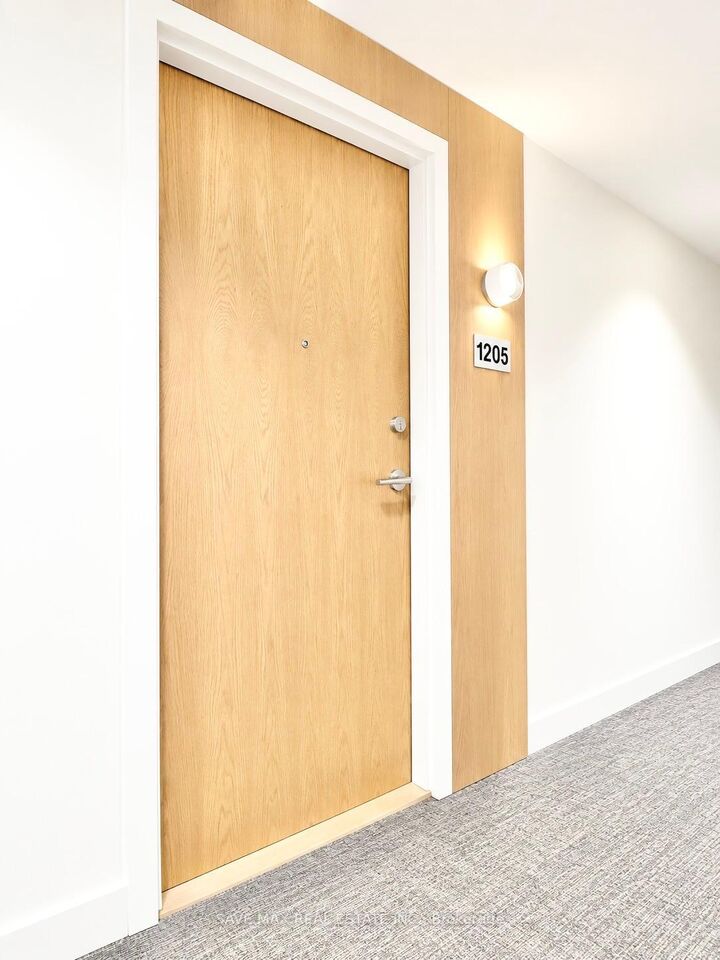 Property Photo:  2825 Jane Street  ON M3N 2J5 