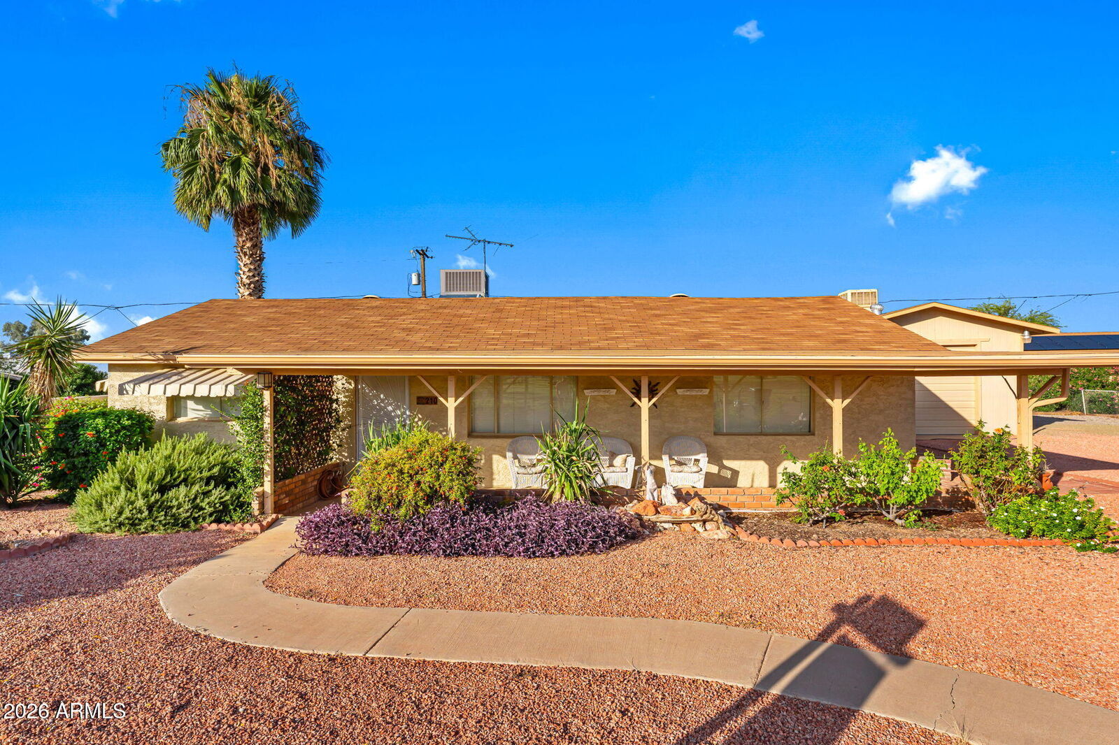 Property Photo:  210 Debs Circle  AZ 85342 