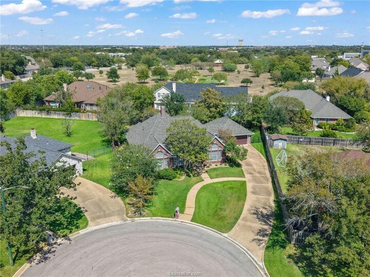 Property Photo: 1703 Serval Lane TX 77840