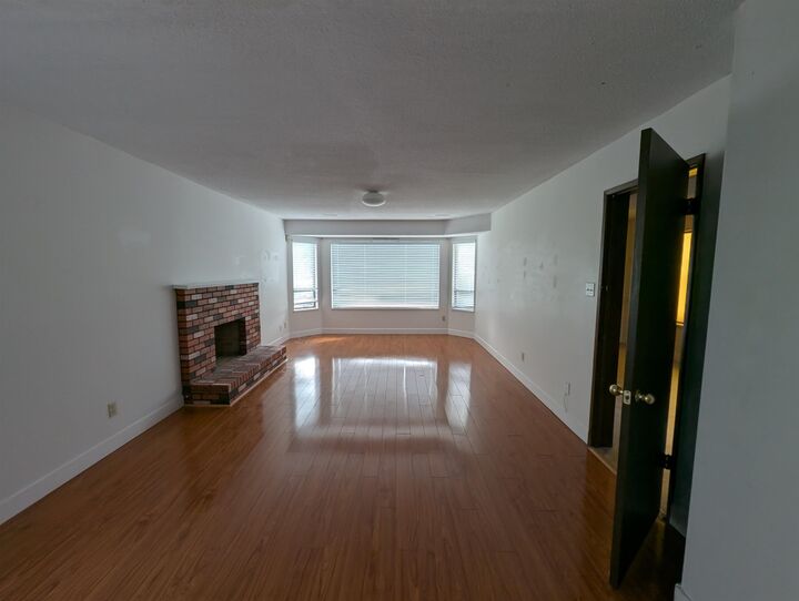 Property Photo: 2759 Euclid Avenue BC V5R 5B8