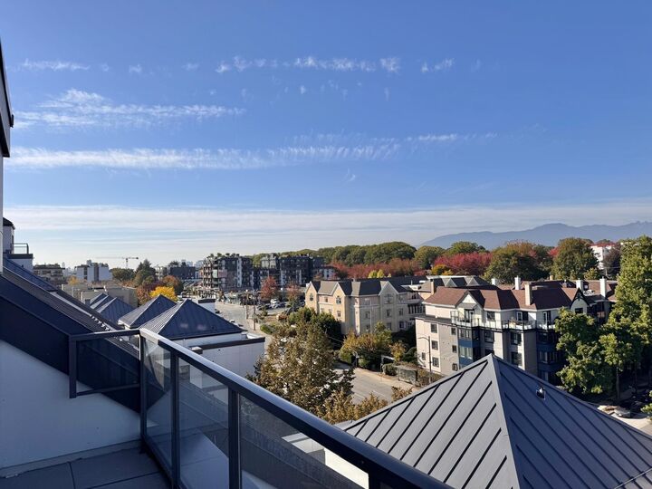 Property Photo:  2528 E Broadway 800  BC V5M 4V2 