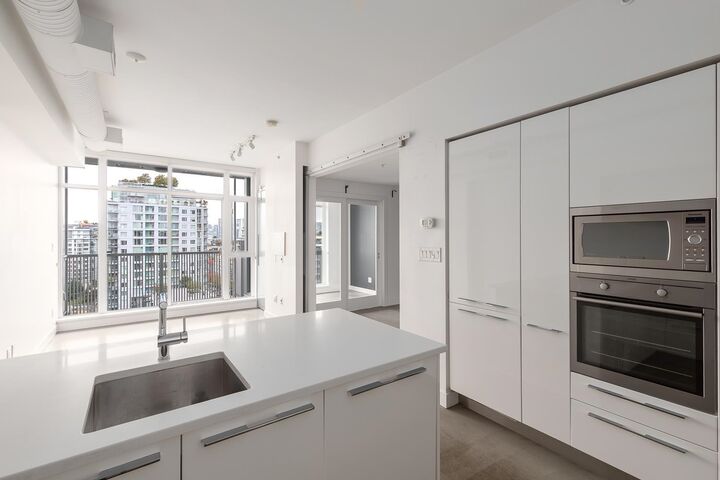 Property Photo:  108 E 1st Avenue 1505  BC V5T 0E4 