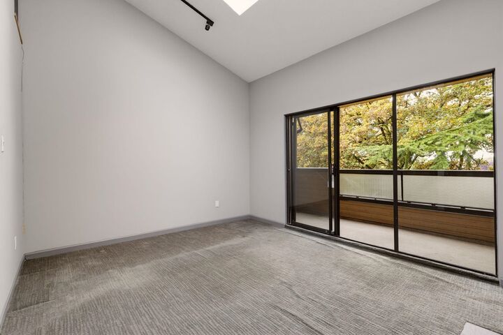 Property Photo:  1930 W 3rd Avenue 301  BC V6J 1L1 