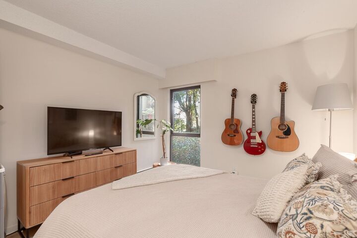 Property Photo:  1435 Nelson Street 208  BC V6G 2Z3 