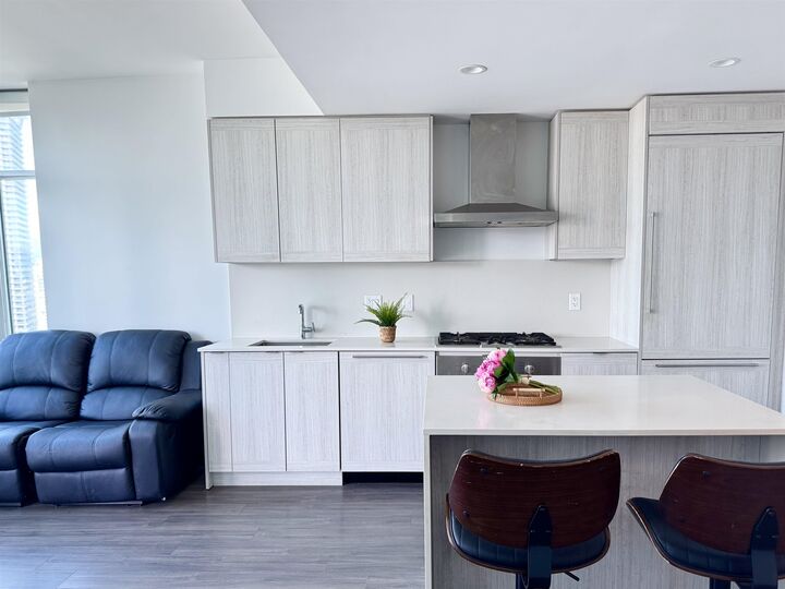 Property Photo:  2311 Beta Avenue 3006  BC V5C 0M1 