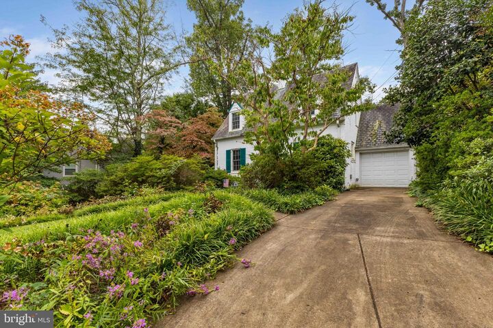 Property Photo:  3814 N Vernon Street  VA 22207 