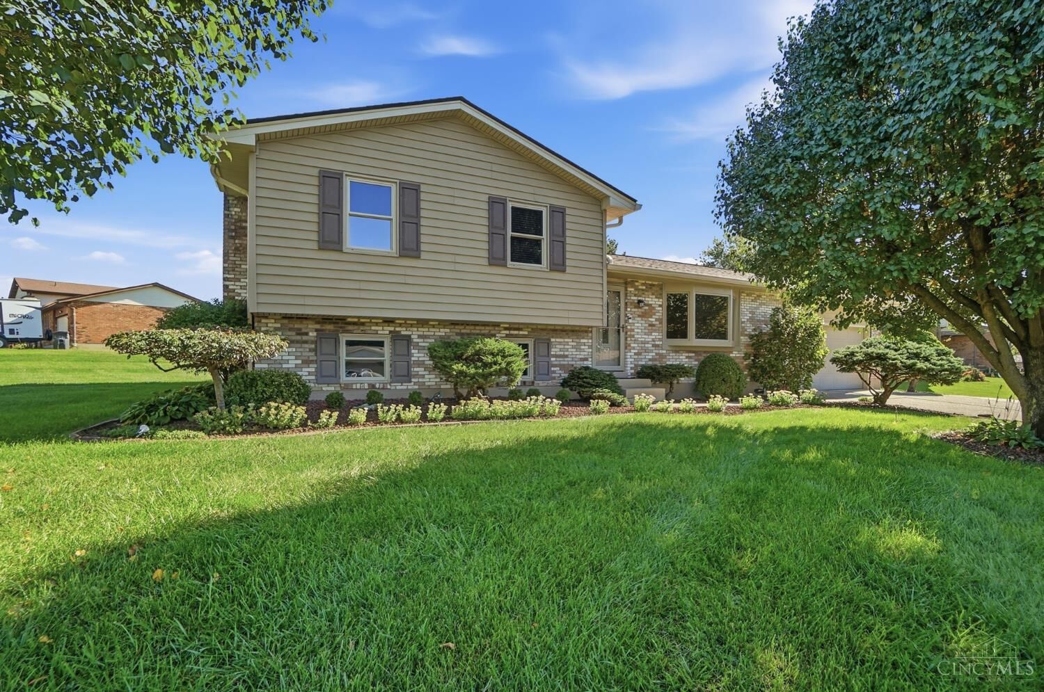 Property Photo: 4016 Bramble Court OH 45011