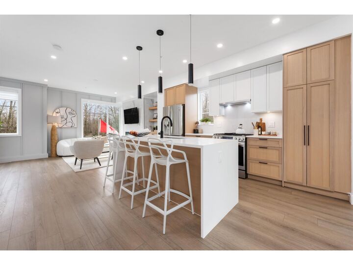 Property Photo:  20763 76 Avenue 50  BC V2Y 3N8 